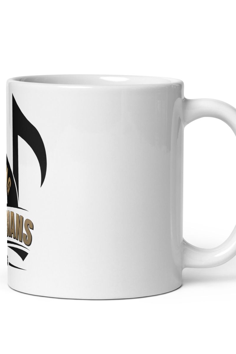 White glossy mug